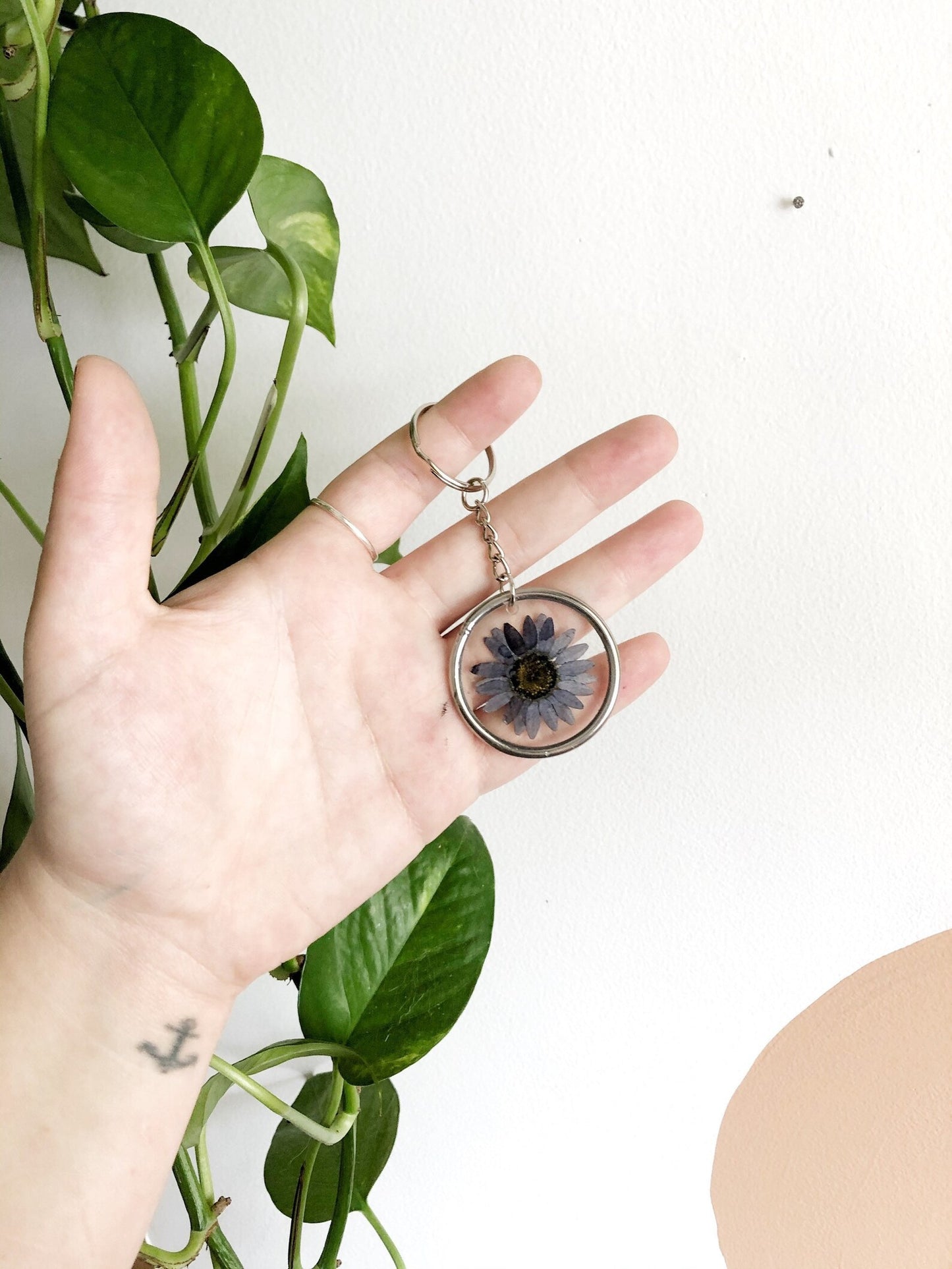 Blue Daisy Keychain